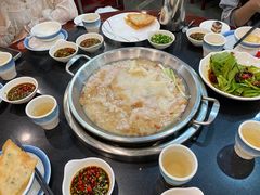 -老来福·非遗酸汤兔(凯旋路店)