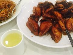 烤乳鸽-御花园·粤菜·海鲜火锅(中山公园店)