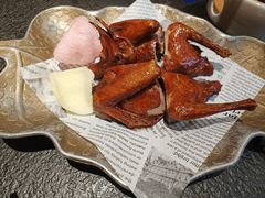 -蝴蝶里·粤菜·点心(滨江龙湖店)
