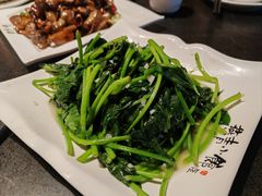 蒜蓉红薯叶-燕青小馆(东园大厦店)