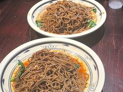 -蓝田九大碗民俗食府(蓝田店)