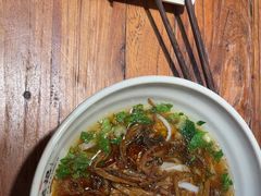 -湘人龙记老长沙米粉(鸟巢店)