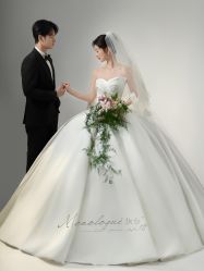 -雅云婚纱摄影工作室旗舰店