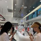 桥北弘阳开店的第一天又排队去买