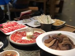 -井格重庆火锅(临平银泰城店)