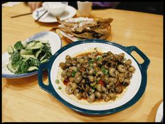 -聚汇三少·龙虾·中餐厅(莫邪路新天地店)