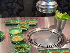 -欧巴炭烤肉오빠숯불구이(南京东路店)