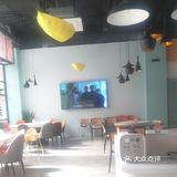 隐藏在网红地旯旮的简餐厅