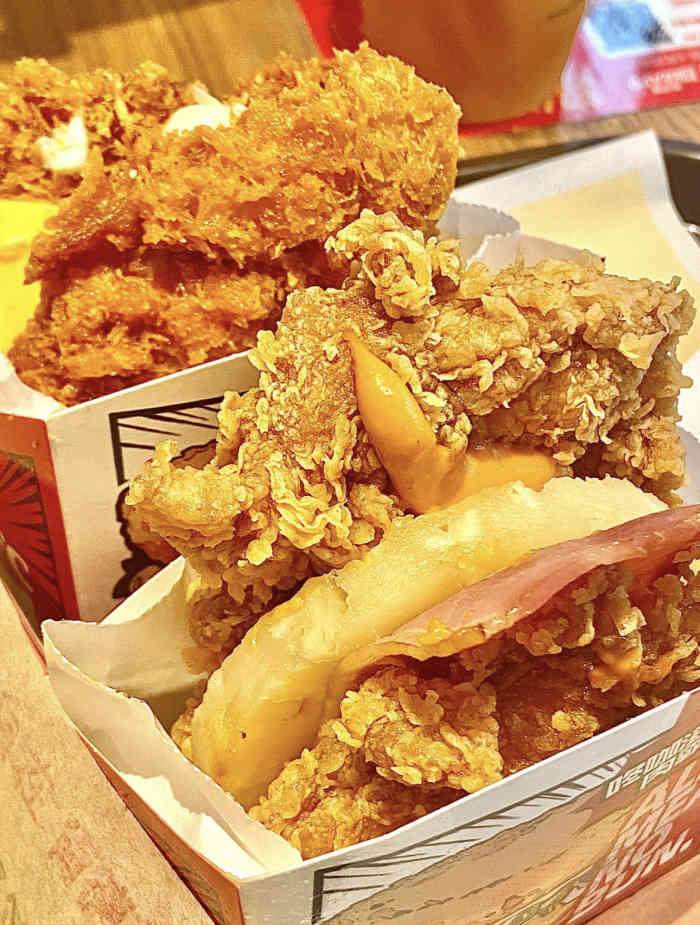 肯德基(金湖路店)-"菜品味道不错,而且代金券很便宜,很推荐.