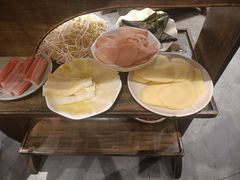 -肖肖酸萝卜鱼火锅(总店)