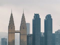 -白象居