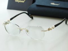 -目艮眼镜SHOWROOM(品牌集合店)