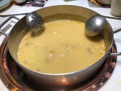 -洪氏嗨捞·猪肚鸡火锅(阳光天地店)