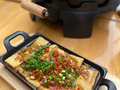铁板包浆豆腐-老资豆拾牛·川南口味菜(保利花园店)