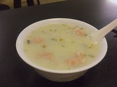 皮蛋瘦肉粥-伍湛记 · 广州老字号(龙津中路店)