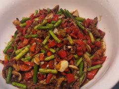-辛香味烧鱼馆·非遗技艺·排骨红烧肉(光谷医药园店)