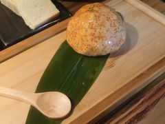 飞鱼籽墨鱼滑-湊湊火锅·茶憩(世博大道店)