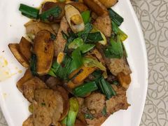 蒜苗回锅肉-芙蓉凰花园酒楼