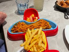 -必胜客(东大桥店)