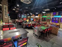 -马路牙子烧烤音乐酒馆(望京店)