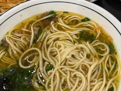 -杨记清芳牛肉拉面(宝龙广场店)