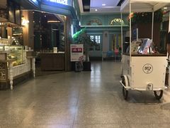 -闻道万巷咖啡馆(南大街地铁站店)