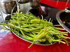水性杨花-老石黑山羊毛驴肉火锅(金凯广场店)