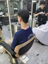 -藤野造型烫发染发