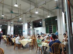 大堂-标记美食新鲜猪杂(兴南大道店)