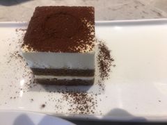 红丝绒蛋糕-必胜客(天鸿店)