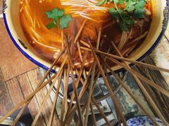 -勃利地摊·勃立小串烧烤