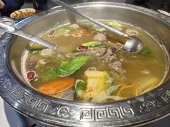 -乡土黄·鲜牛肉火锅·小龙虾(兴业街店)