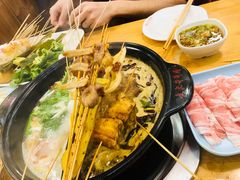 -袁记串串香(泉水轻轨站店)