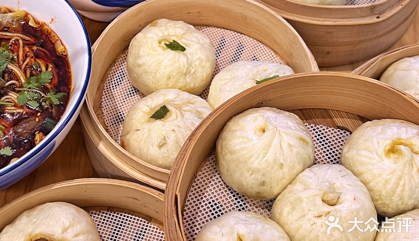 真好吃!好想每天早上都能吃到他家的包子啊!