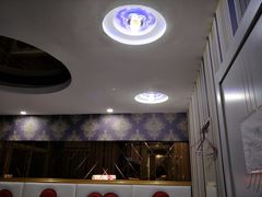 -7天连锁酒店(上海徐家汇龙华路地铁站店)