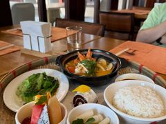 -亚龙湾希尔顿自助餐厅·海鲜·烧烤·沙滩BBQ·现场乐队