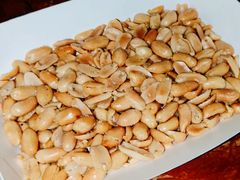 花生米-Helens海伦司小酒馆(上海疁城新天地店)