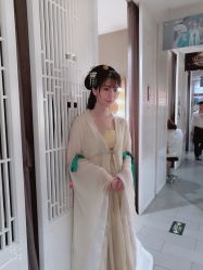 -盘子女人坊古装写真摄影(厦门总店)