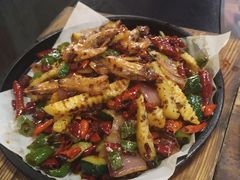 -何师烧烤·香辣蟹·川菜·30年老品牌(太古里旗舰店)