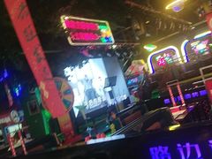 -路边边.炒菜烧烤.音乐餐厅(良乡长虹店)