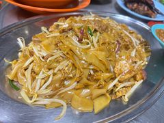 干炒粿条-黄亚华小食店(Jalan Alor)