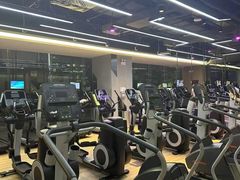 -威克健身游泳(万菱汇店)