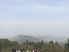 -灵岩山风景区