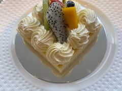-香格里拉鱼跃地中海西餐厅·牛排披萨