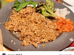 猪肉慢煮红绘饭-野草莓自由市场