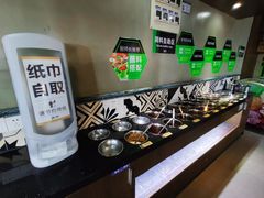 自助调料区-汤响自助回转火锅百汇(乐峰广场店)
