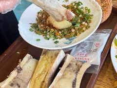 -乡村馕坑肉·烧烤·新疆菜·本地人更爱吃(阿勒泰首店)