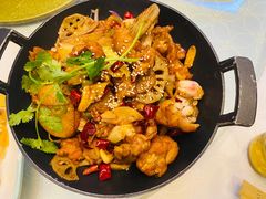 香锅牛蛙-旭龙鱼头王(航华店)