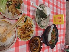 -老方桌烂蹄花川菜馆(九龙坡店)