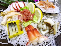 -青瓦餐厅·生鱼片·韩园烤肉(西塔店)